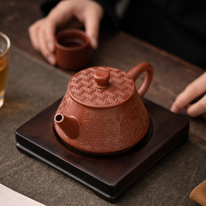 Phoenix Roaring Teapot